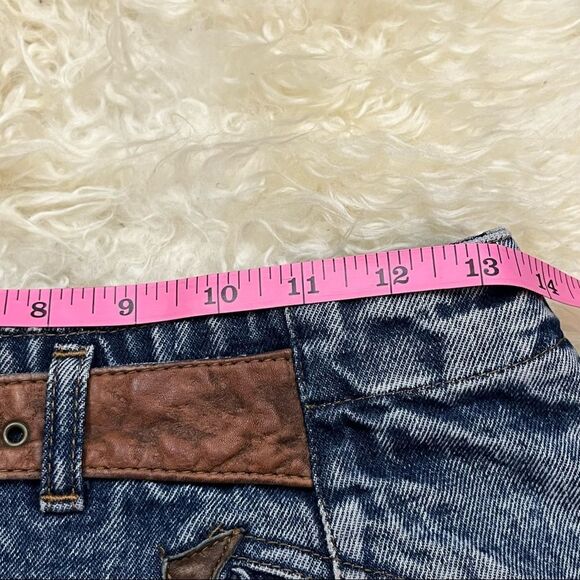 Vintage 80’s Weathered Blues Acid Wash Denim Zip Skirt 27 - Picture 6 of 7